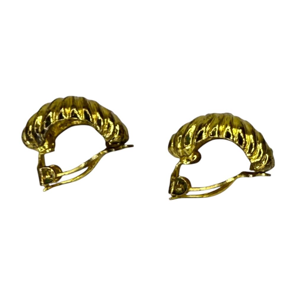 Vintage Gold‑Tone Rhinestone Dome Clip‑On Earrings Textured Statement Jewelry - Picture 6 of 6